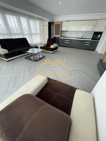 Inchirieri Apartamente 3 camere Bucuresti - Fotografie 4