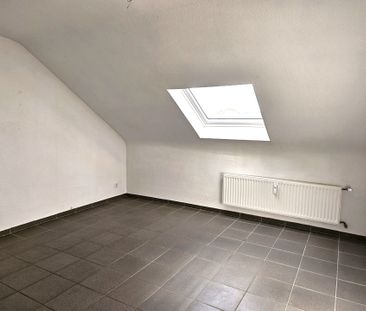 Moderne Dachgeschosswohnung in ruhiger Lage - Photo 5