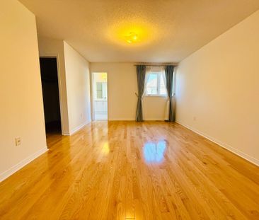 For Lease - 137 Laramie Crescent, Vaughan, Ontario - Photo 1