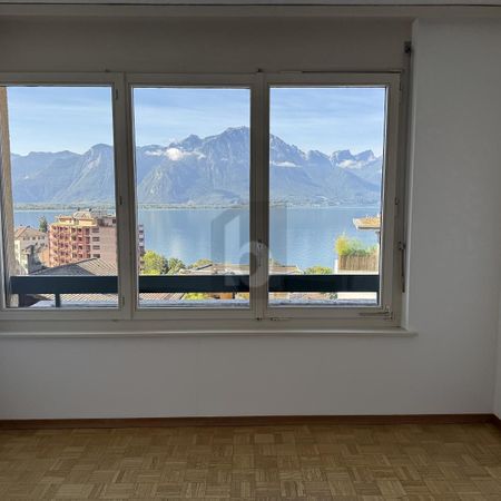 LUMINEUX AVEC INCROYABLE VUE SUR LAC ET MONTAGNES - Photo 4