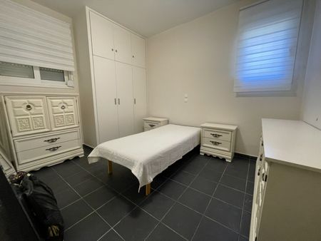 Studio/Γκαρσονιέρα για ενοικίαση Κέντρο (Αρτέμιδα (Λούτσα)) - Photo 4