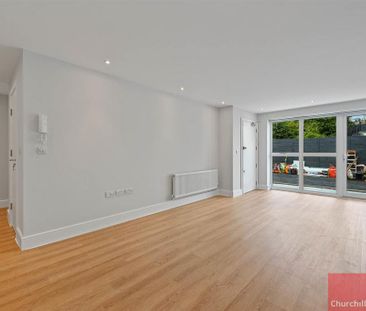 1 bedroom flat to rent - Photo 2