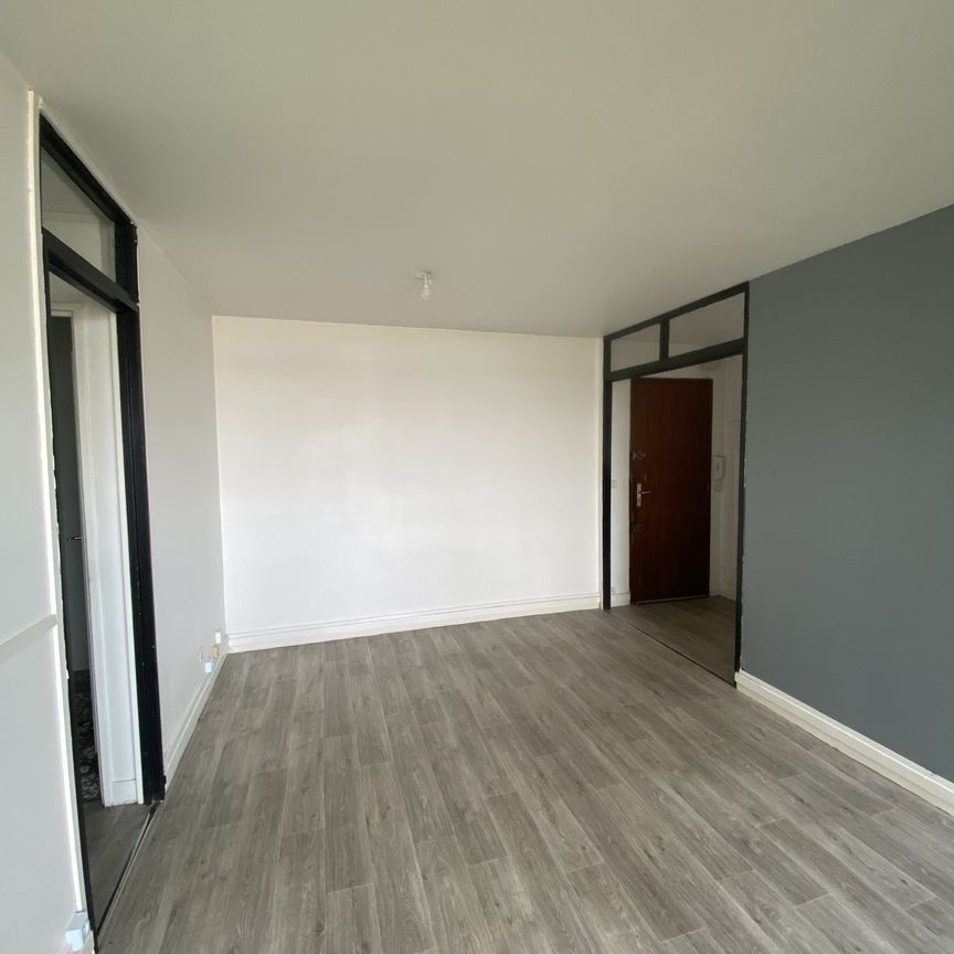 Location Appartement 2 pièces 41m² SURVILLIERS 95470 - Photo 1