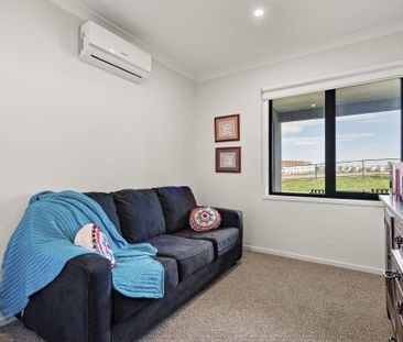 Near New & Ready to call HOME! - Photo 3