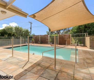 Stunning family home - Photo 4