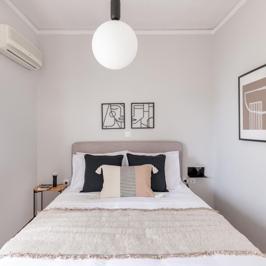Smart Chic 1BR Apartment in Agia Paraskevi - Photo 1