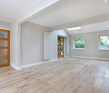 4 bedroom detached house to rent - Photo 1