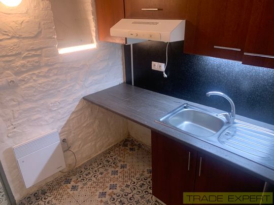 Pronájem bytu 1+1 30 m², Osvobození, Stochov Honice - Photo 1
