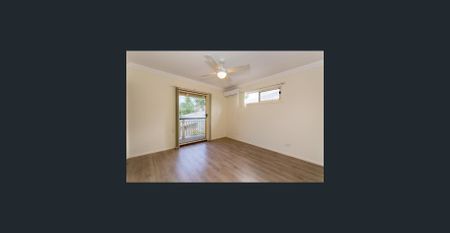 Freestanding Townhouse in an Unbeatable Clayfield Location - Photo 4