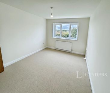 5 bedroom detached house to rent - Photo 6