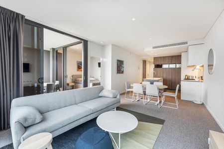 Valencia Residences - Fully Furnished - Photo 2