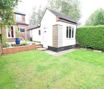Grosvenor Avenue, Pontefract, WF8 - Photo 1