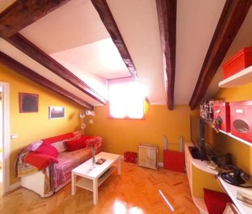 Piso de alquiler en Calle de Segovia, Palacio - Photo 3