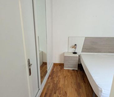 2 Bed Flat / Apartment to Rent - Photo 3