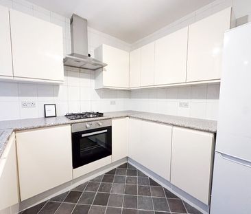 Room in a Shared House, Windsor Crescent, HA9 - Photo 2