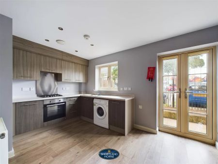 Kilby Mews, Stoke, Coventry - Photo 3