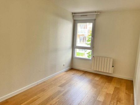 Beau studio en location de 70m², situé rue du champ des oiseaux à Bois Guillaume, 922€ charges comprises - Photo 4
