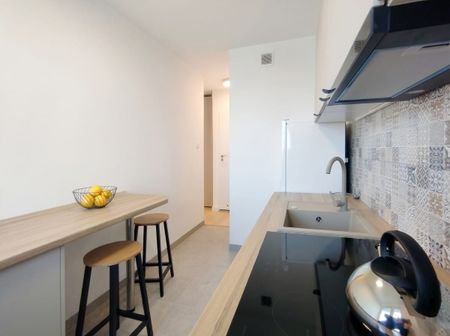 PIERWSZY NAJEMCA! ŚWIEŻO PO REMONCIE | 2 POKOJE 42.42 m² - Photo 5
