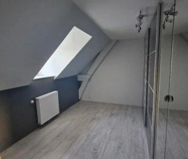 Appartement à louer 4 pièces 78.38m² - Photo 2