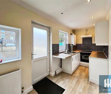 2 bedroom terraced house to rent - Photo 5