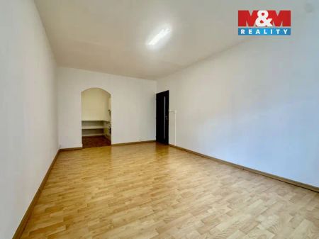 Pronájem bytu 3+kk v Praze, ul. Travná - Photo 4