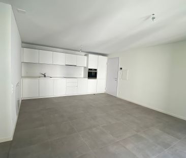 APP n 11 Charming 3-Room Apartment with Mountain Views in Iragna - Photo 3