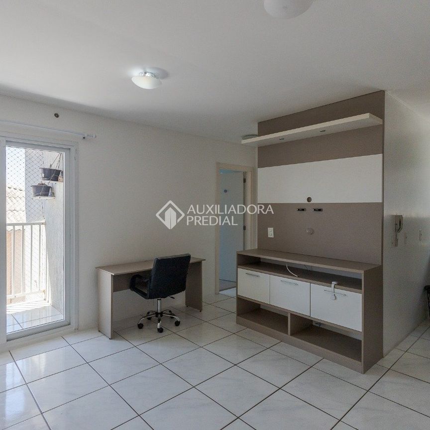 Apartamento com 2 quartos e 52m² para alugar em Igara, Canoas. - Photo 1