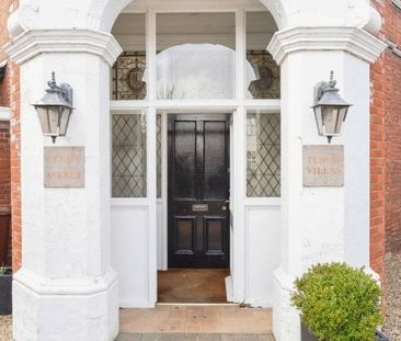 Tudor Villas, Cromer - Photo 5