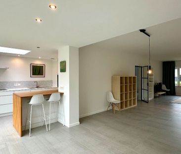 Woning te huur in Sint-Andries voor € 1.395 met 3 slaapkamers - Photo 2