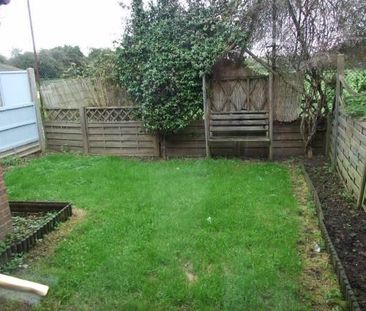 2 bedroom house to rent - Photo 2