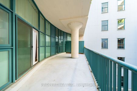 Merchandise Lofts , #860 - Photo 2