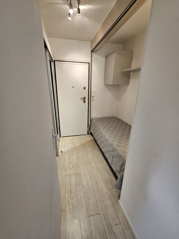 Location Appartement 1 pièce 23m² BANDOL 83150 - Photo 5