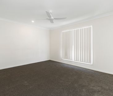 96 Rogers Street, Beachmere QLD 4510 - House For Rent - $750 | Domain - Photo 3