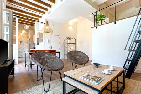 Calle Almirante Lobo, Sevilla, Andalusia 41001 - Photo 2