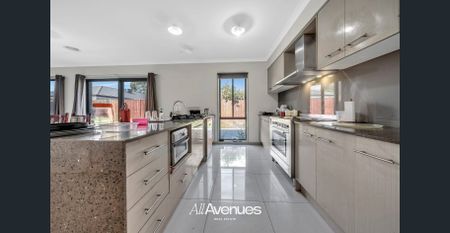 Beautiful Adobe for Rent - Photo 2