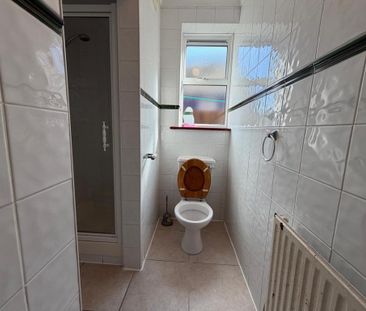House share to rent - Photo 6