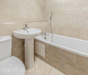 Gainsborough Road, London - Photo 2