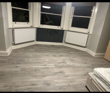Room in a Shared Flat, Blackheath, SE3 - Photo 3