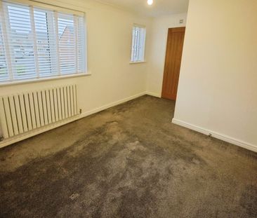 3 bedroom House To Let - Photo 3