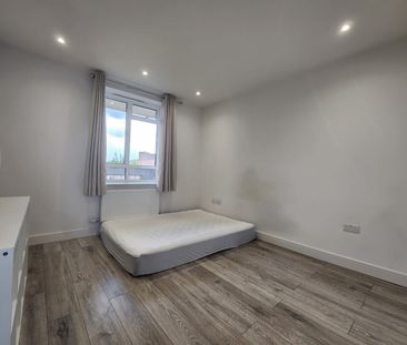 1 Bed Flat, Cameron House, NW8 - Photo 6