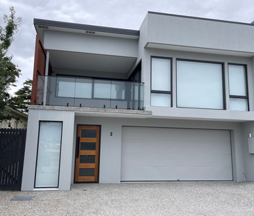 Unit 2, 84 East Derwent Highway, Lindisfarne, TAS - Photo 3