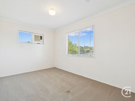 Charming Home on Large Block - Photo 4