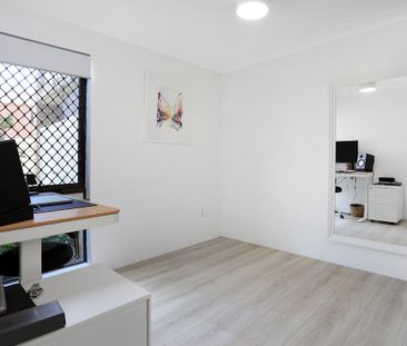 2/30 Duet Drive, Mermaid Waters QLD 4218 - Apartment For Rent | Domain - Photo 5