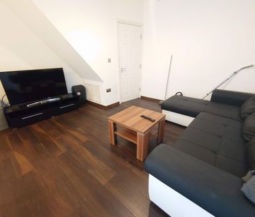 Langton Road. - Photo 2