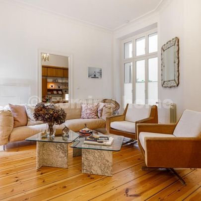 Designed for living: Film Makers home - Photo 1