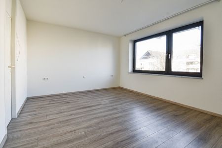 Exklusive 2-Zimmer-Wohnung mit Südbalkon – Erstbezug nach vollständiger Renovierung - Photo 4