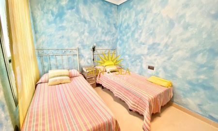 PENTHOUSE WITH SEA VIEWS - GUARDAMAR DEL SEGURA - Photo 3