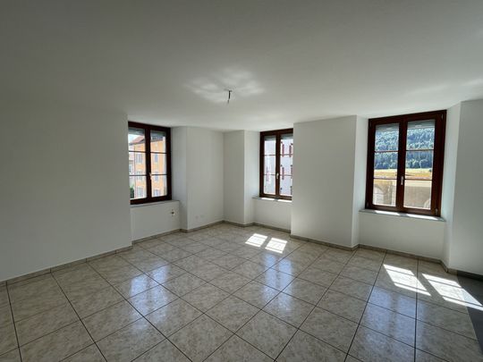 St-Imier, beautiful 3.5 room apartment on the 2nd floor with elevator - Photo 1