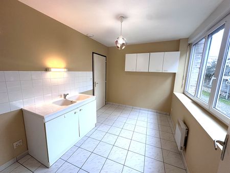 Location Appartement 2 pièces 64m² - Photo 3