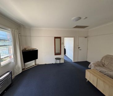 Stanmore - Photo 2